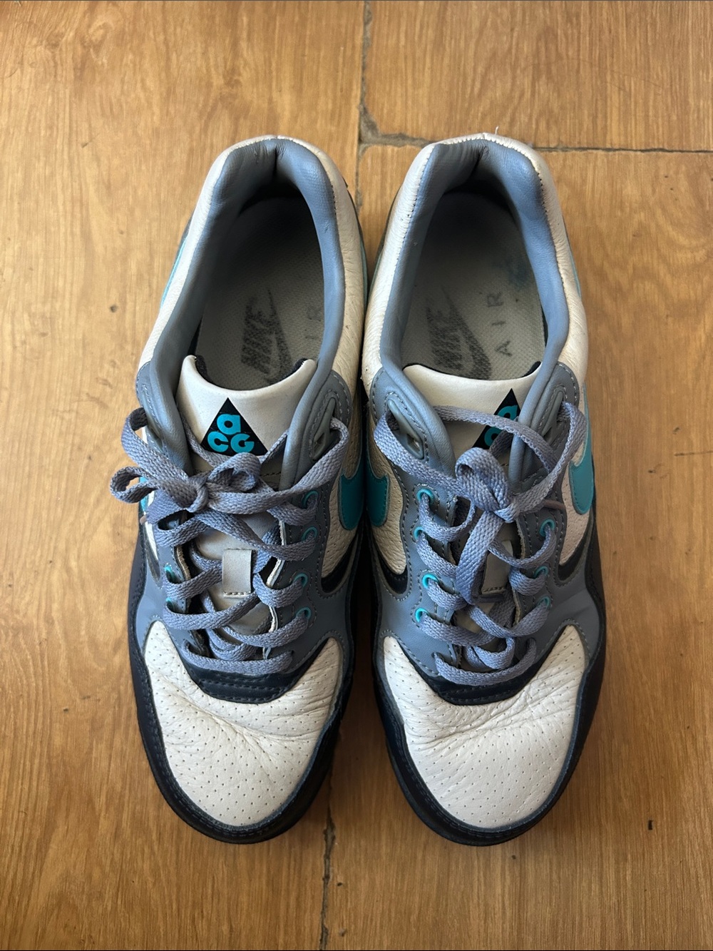 Nike Air sneakers - Picture 3 of 5